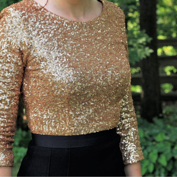 Nissa dress size 4 gold sequin and black with 3/4 sleeve and low back - Picture 3 of 7